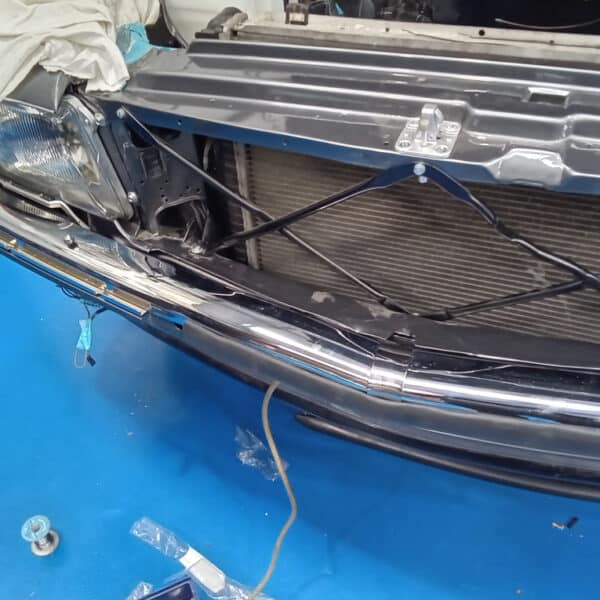 08.07.2025 1987 Mercedes 500 SL Grey front end 13