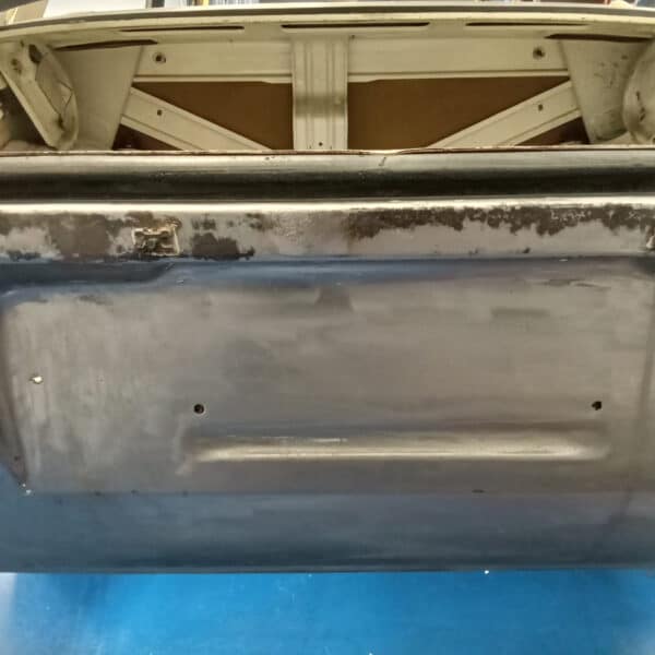 1.07.2025 1969 Audi 70L White Rust 1