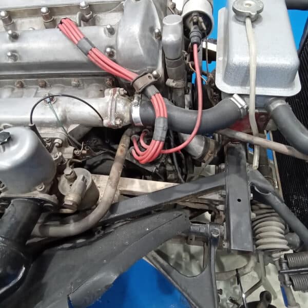 10.07.2025 1967 Jaguar E Type Cream Series 1 22 gearbox and engine removal 19