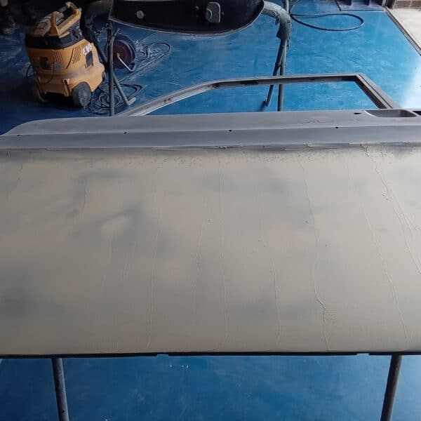 17.05.2025 1969 Audi 70L White filler 3