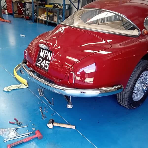 17.07.2025 1956 Jensen 541 Maroon rear bumper 13