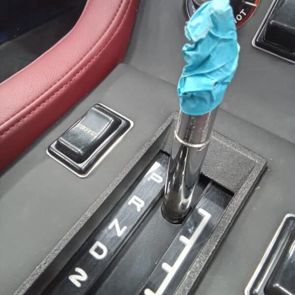 17.07.2025 1976 Jensen Interceptor Blue door and under dash 23