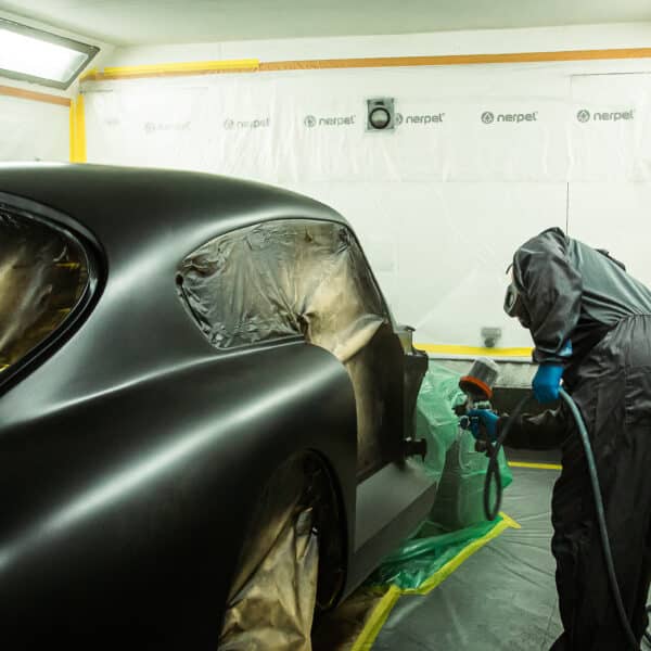 1953 Aston Martin DB2 4 Painted 18