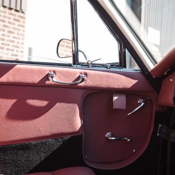 1956 Jensen 541 Carriage Green Finished 42