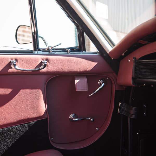 1956 Jensen 541 Carriage Green Finished 43