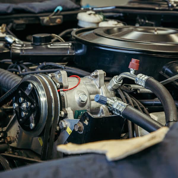 1976 Jensen Interceptor Aircon Regassed