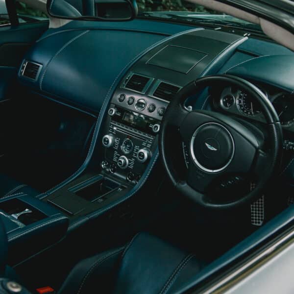 2009 Aston Martin V8 Vantage Roadster - Image 10