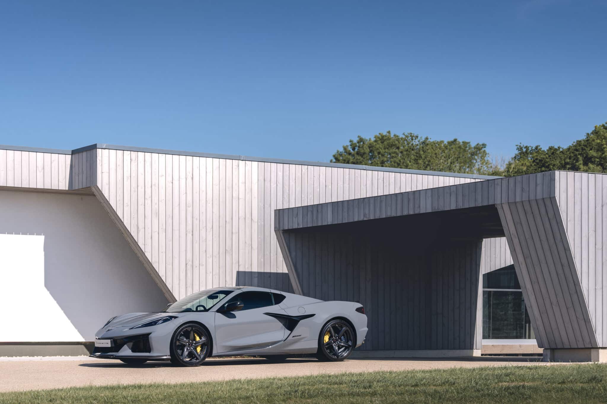 Corvette E-Ray