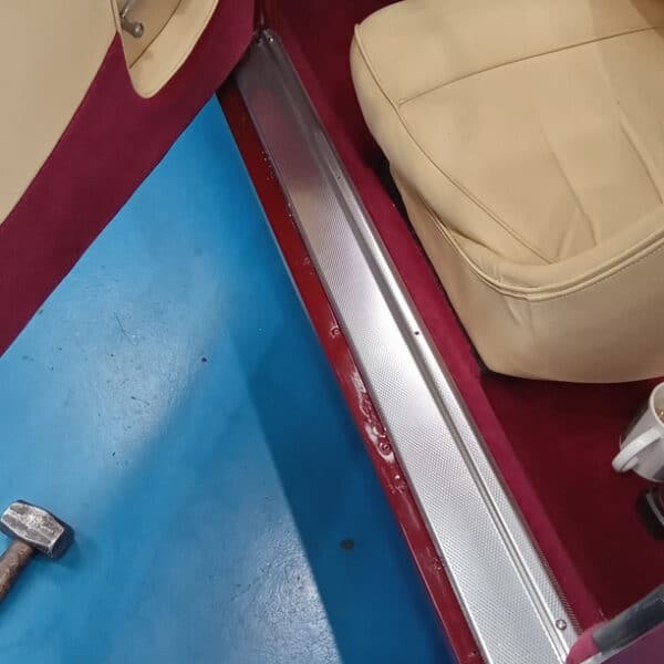 24.07.2025 1956 Jensen 541 Maroon part swap 15