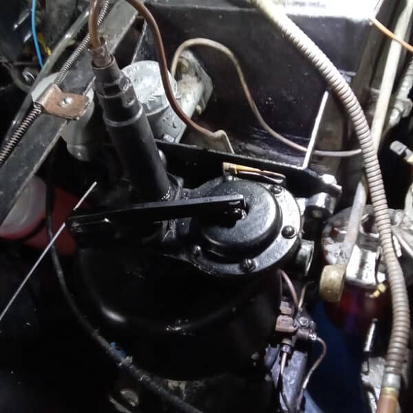 24.07.2025 1956 Jensen 541 Maroon servo 4