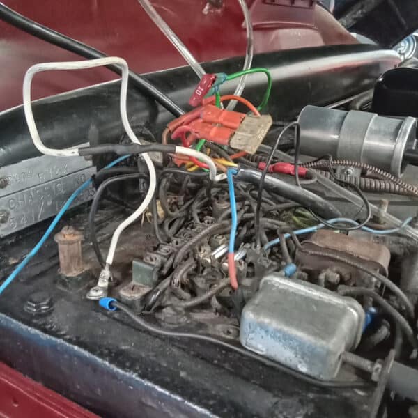 24.07.2025 1956 Jensen 541 Maroon servo 8