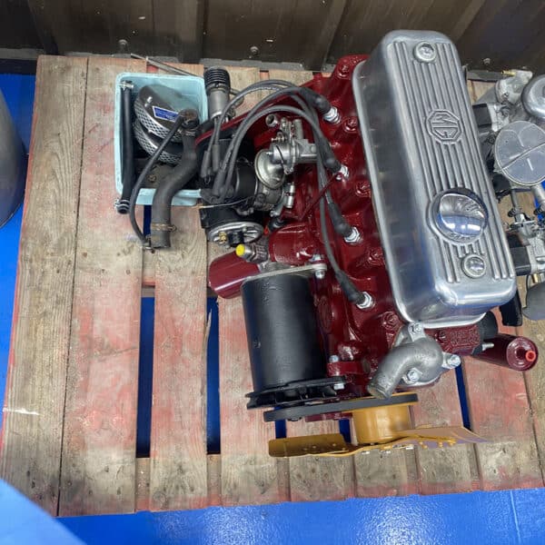 24.07.2025 1967 MG B Roadster White Engine collection 2