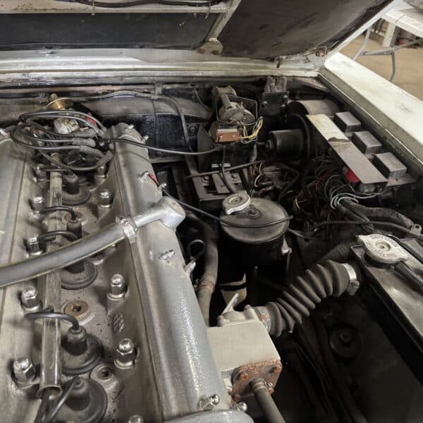 260725 1970 Aston Martin DBS 6 Vantage 18