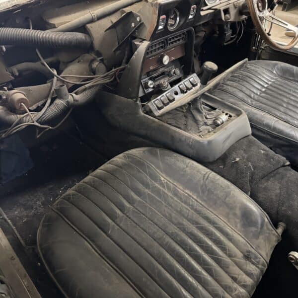 260725 1970 Aston Martin DBS 6 Vantage 30