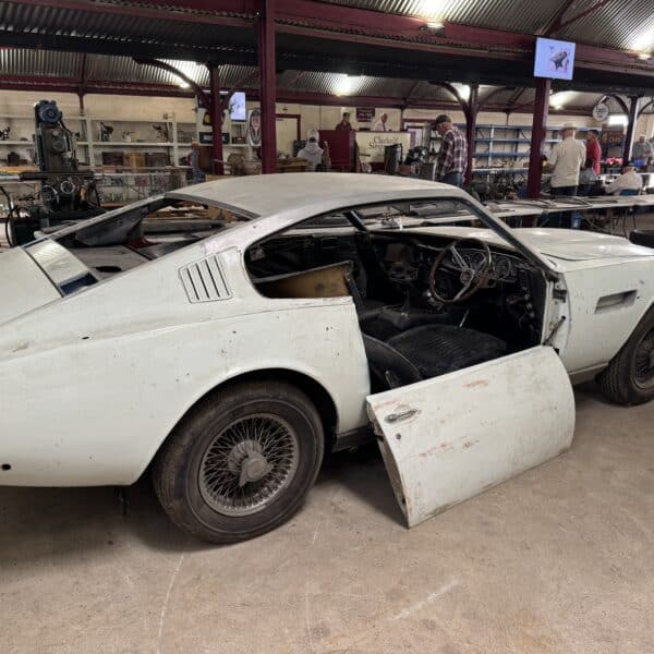 260725 1970 Aston Martin DBS 6 Vantage 35