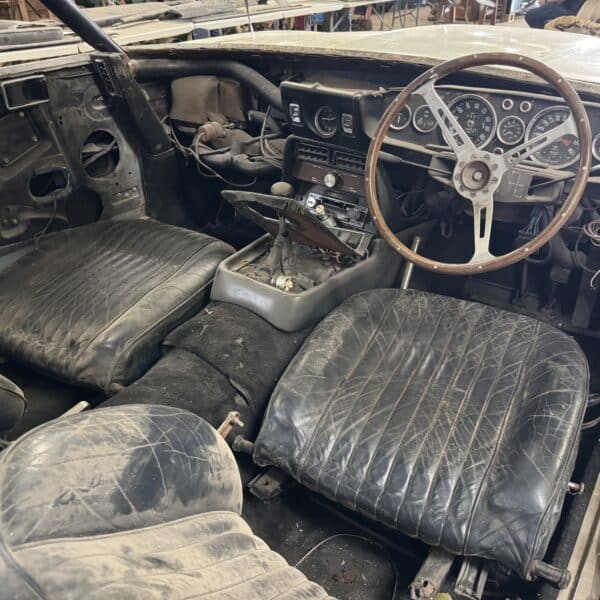 260725 1970 Aston Martin DBS 6 Vantage 39