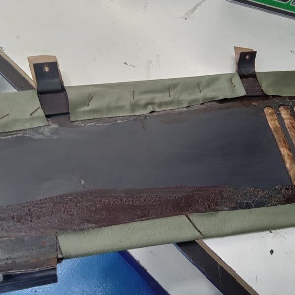 28072025 1963 Rover P4 rear screen 7