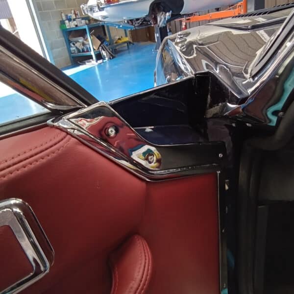 28072025 1976 Jensen Interceptor nearly done 20