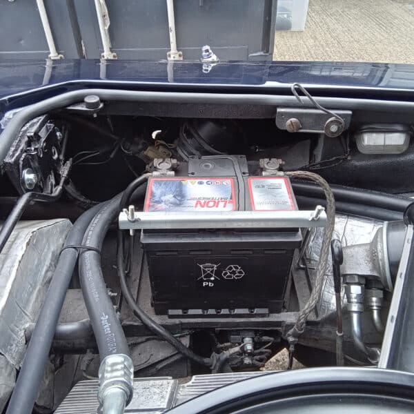 28072025 1976 Jensen Interceptor nearly done 26