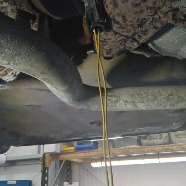 28072025 2002 Ford Thunderbird abs 8