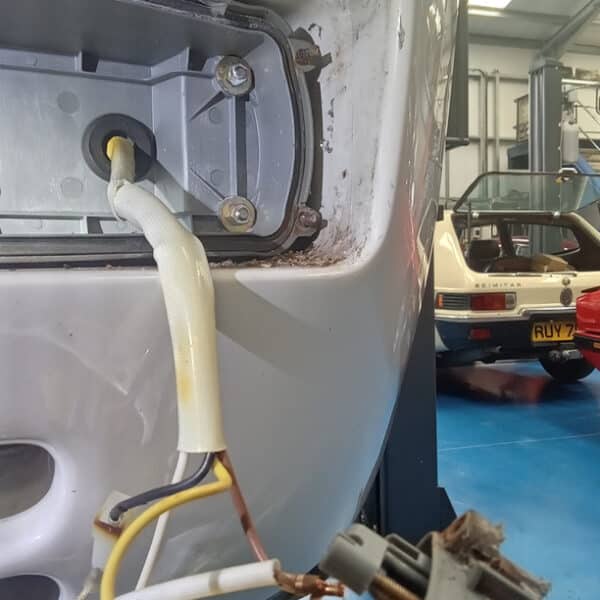 31.07.2025 1991 Porsche 944 S2 Coupe White apprasil 15 1