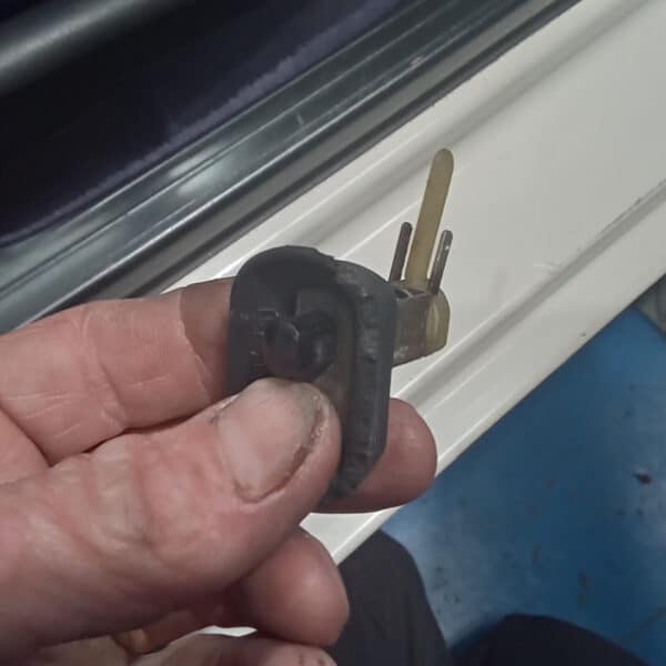 31.07.2025 1991 porsche 944 s2 Coupe lights 4