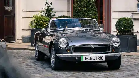 roadster full