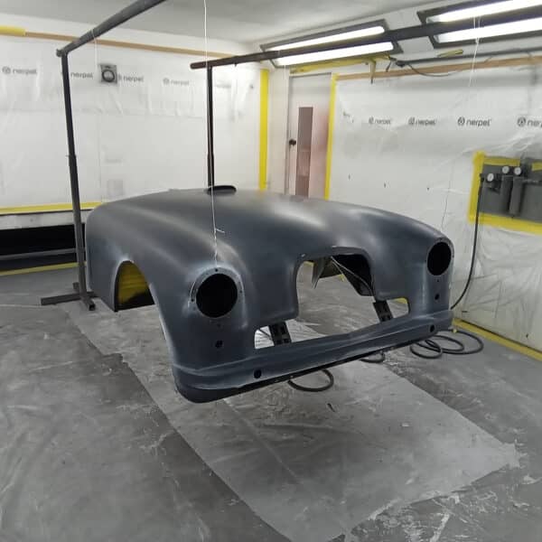 04082025 1953 Aston Martin DB24 paint and polish 18