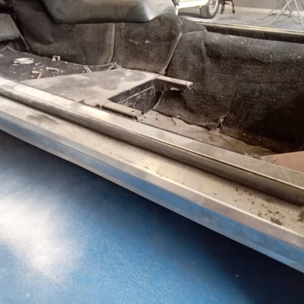 05082025 1970 Aston Martin DBS 6 Vantage Stripping 17