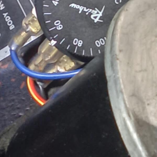 080825 1964 Daimler 250V8 Brakes and Wiring 3