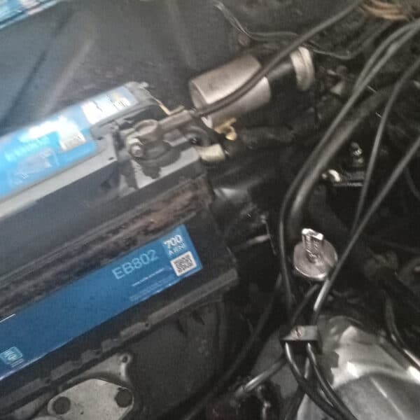 080825 1964 Daimler 250V8 Brakes and Wiring