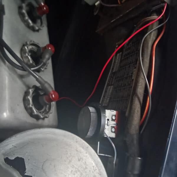080825 1964 Daimler 250V8 Brakes and Wiring 8