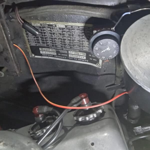 080825 1964 Daimler 250V8 Fan and Servo 28