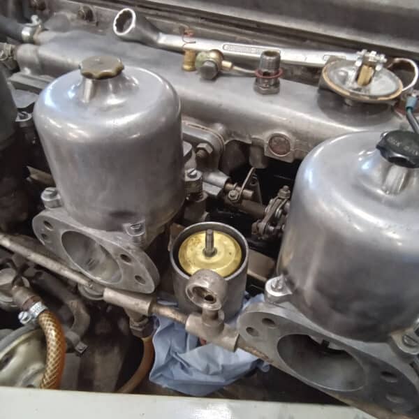 080825 1967 Jaguar E Type Service and New Parts 28