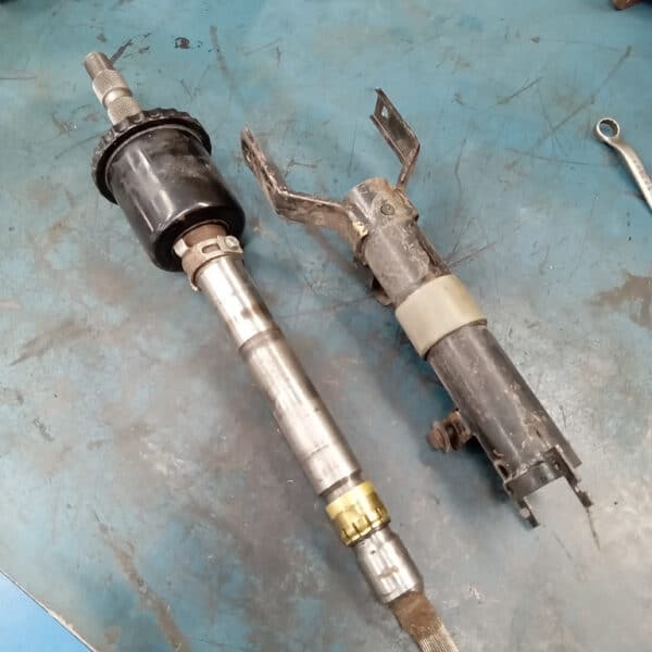 080825 1967 Jaguar E Type Service and New Parts 34
