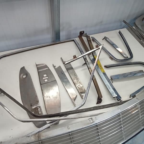 080825 1970 Aston Martin DBS6 Chrome Work 6