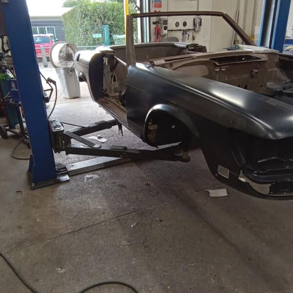 080825 1978 Mercedes 350SL Panel Fit Up