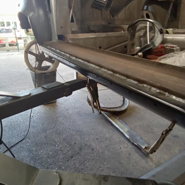 080825 1978 Mercedes 350SL Sills Welded In 2