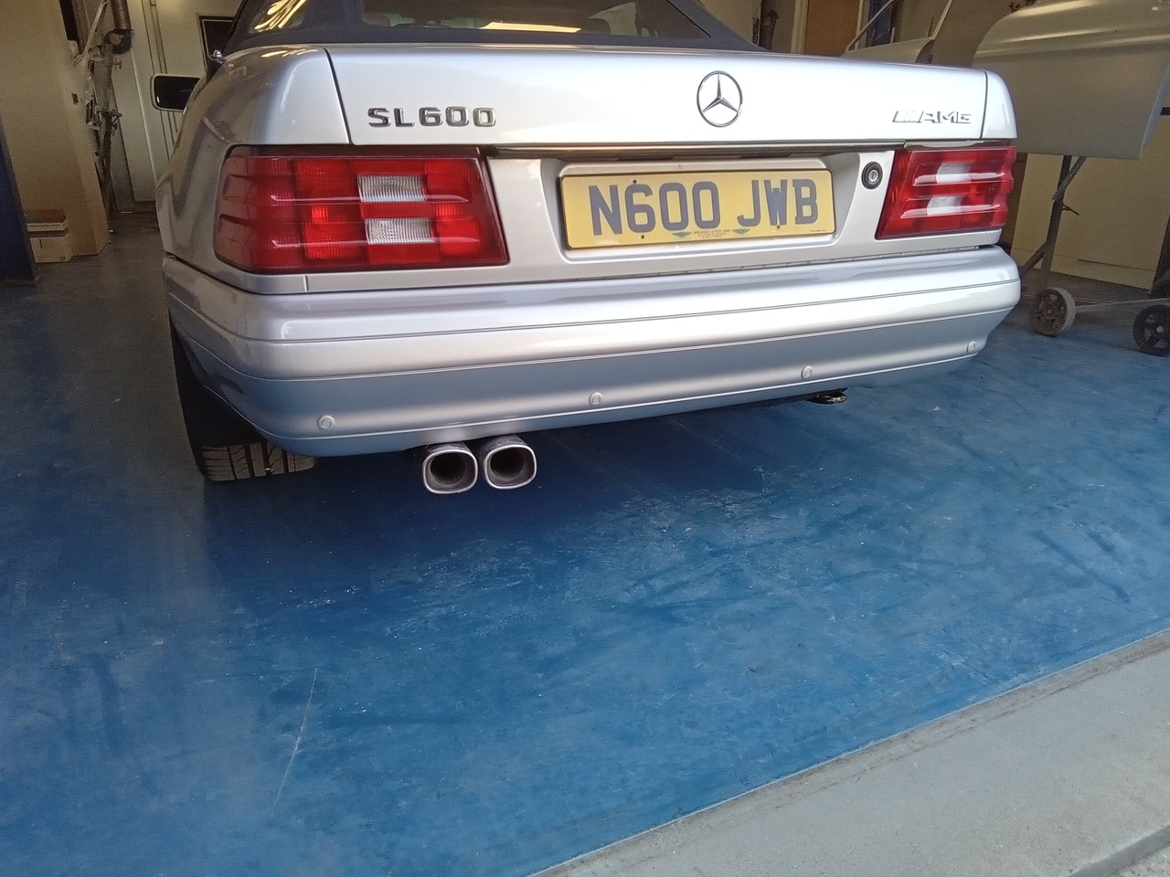 080825 1996 Mercedes SL600 Rear Bumper Paint Repair 17