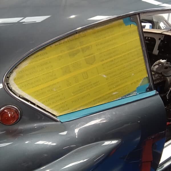 120825 1960 Jensen 541R Boot Floor and Rear Side Windows 6