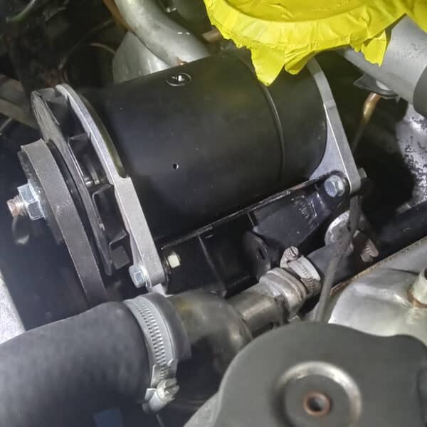 130825 1964 Daimler 250V8 Thermostat