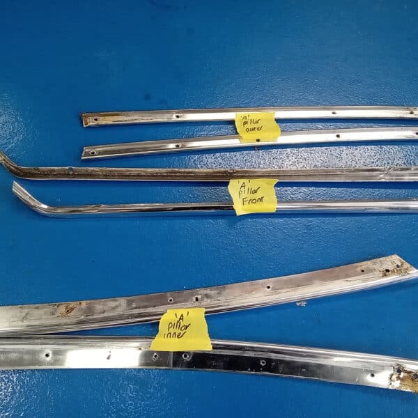 130825 1978 Mercedes 350SL Chromework 11