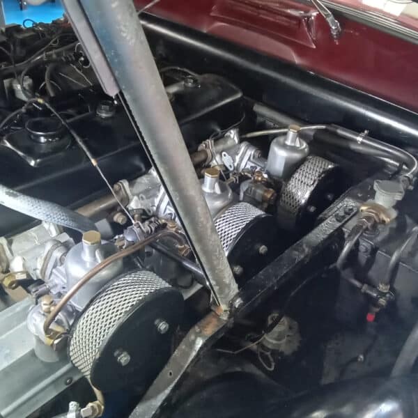 14.08.2025 1956 Jensen 541 Maroon running and tuning 10