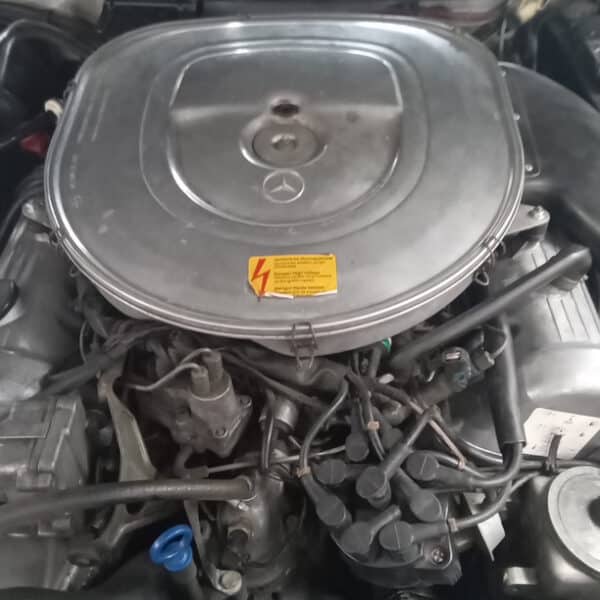 14.08.2025 1985 Mercedes 500 SL Blue ignition system 3