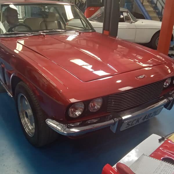 140825 1973 Jensen Interceptor Broken Exhaust Mount