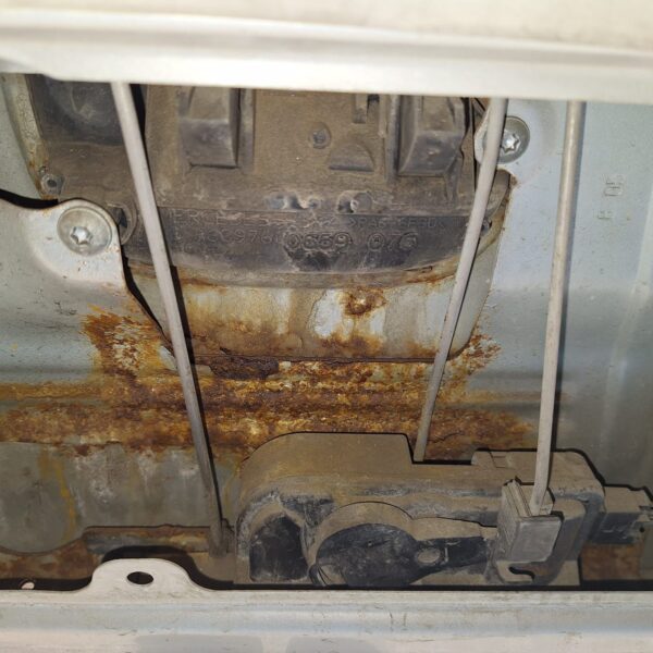 140825 Mercedes Vito bodywork corrections 12