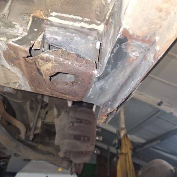 140825 Mercedes Vito bodywork corrections 26