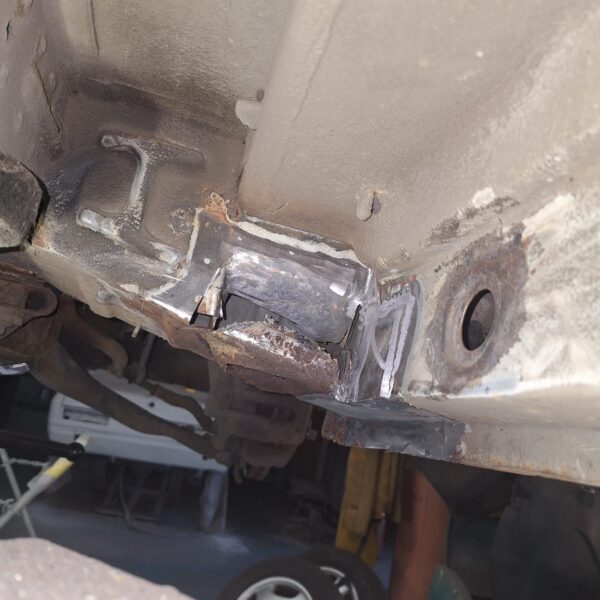 140825 Mercedes Vito bodywork corrections 27