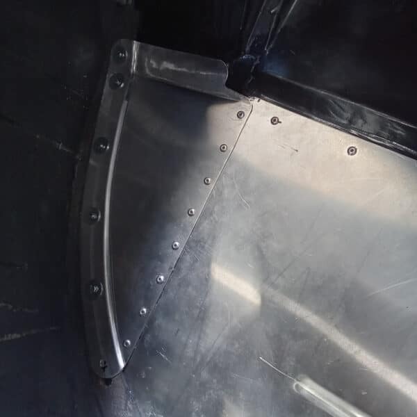 19.08.2025 1960 Jensen 541R Grey Boot Floor Side 11