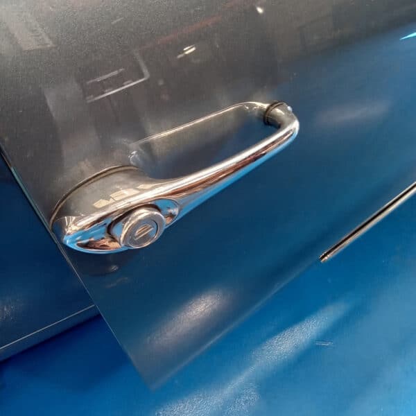 19.08.2025 1960 Jensen 541R Grey Boot Floor Side 5